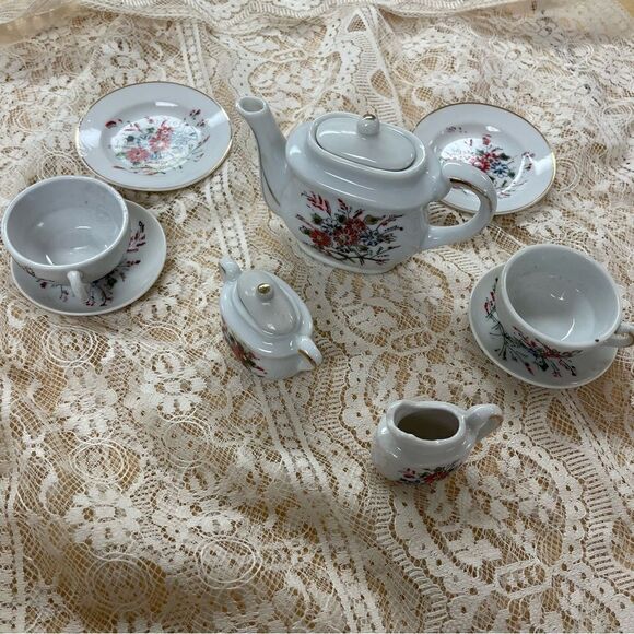 Vintage Jaymar Floral Porcelain Tea Set - Picture 7 of 16